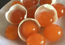 Cung cấp lòng đỏ trứng muối, trứng bắc thảo ở quận 4 TPHCM