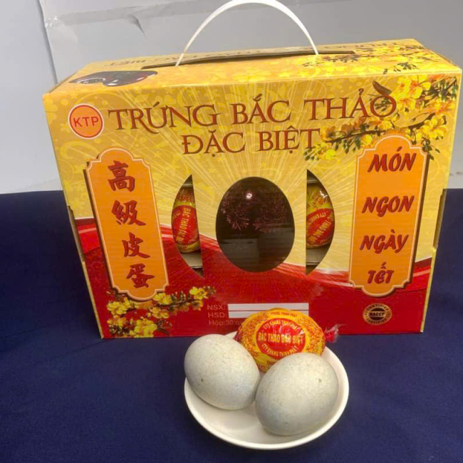 Hộp trứng bắc thảo 